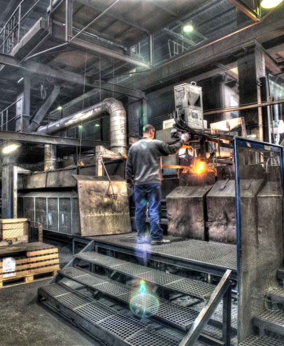 VSTE academics and Motor Jikov are working on improving technology of ductile iron casting production