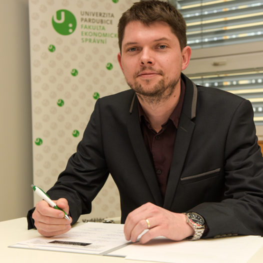 Ústav podnikové strategie VŠTE patří mezi zakladatele Asociace děkanů ekonomických fakult