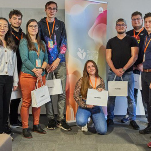 Skvělý úspěch našich studentů na dalším ročníku Seeds for the Future se letos opakoval